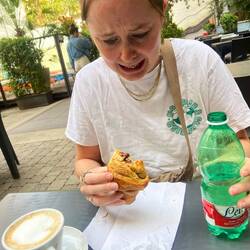 Put too much nutella in my croissant :( who trusted me with the pump