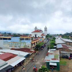 Nächster Stop: Juayua, auf der Ruta de las Flores