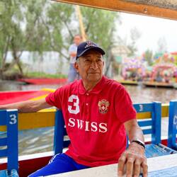 Der Ignasio het siner Schwizer T-Shirt immer mit vollen Stolz treit 🇨🇭