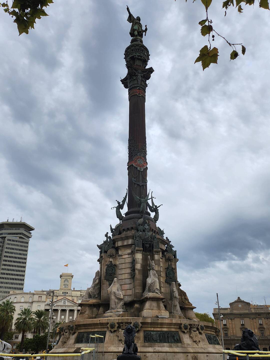 Columbus Monument