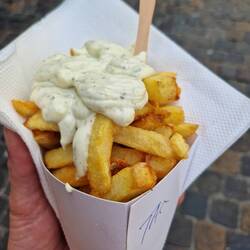 echte belgische Pommes 🍟...