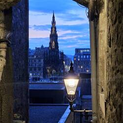 Narro Alleys called "closes" are everywhere