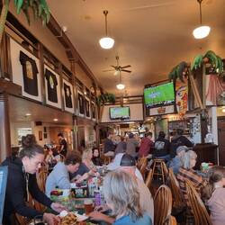 Die brechend volle Brauerei