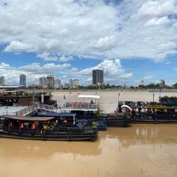 Der Hafen in Phnom Penh
