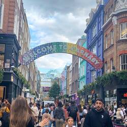 Snapped while passing by - a bit tacky