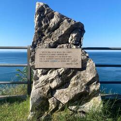 Nach Triest an der Küste bei Duino Aurisia