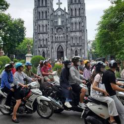 Notre Dame goes Hanoi