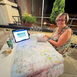 20.029 Schritte später: Tagesplanung für morgen auf der Dachterrasse des Hotels