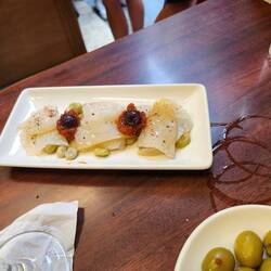 Baby Squid, onion and artichoke