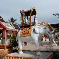 The wat at Ban Xang Hai.