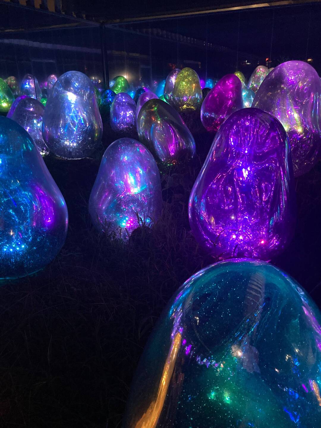 These ovoids create new color combos if you gently rock them