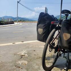 Die ersten Berge sind in Sicht