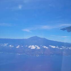3.715 m ü NN, der Teide auf Teneriffa