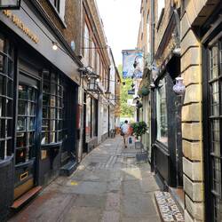 Brewers Lane, Richmond