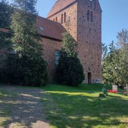 Kirche Schönfeld