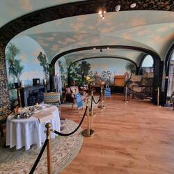 Breakfast room where Churchill ate