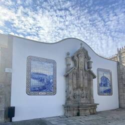 Saint John's Square Fountain