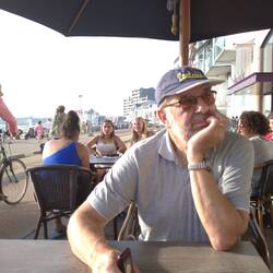 Hungriger Manfred- wonach? Wissen wir noch nicht so genau!