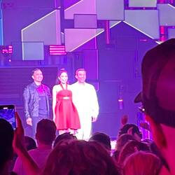 Here lies love (lead actors)