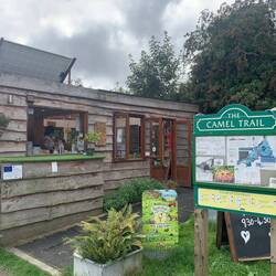Eco friendly "hut" in Wenfordbridge