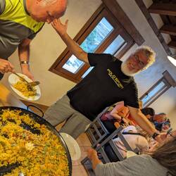 Gigantyczna i pyszna paella