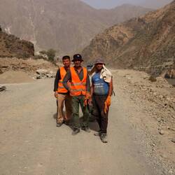 Straßenarbeiter am Pamir Highway.