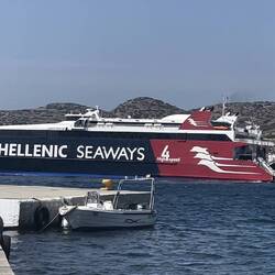 Start der Highspeed Fähren in Katapola