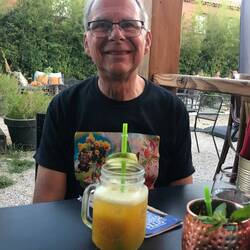 Pub meal at Le Pont Provence France