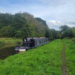 Mooring for tonight. Laundry hanging off our push off pole. Giggles from passing boats.