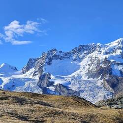Different view of mountains and glaciers