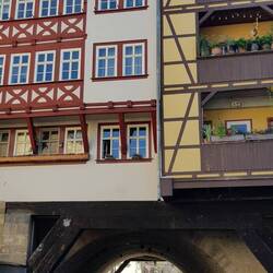 ... aber es ist doch eine Brücke