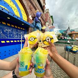 Minion themed snacks 🍌