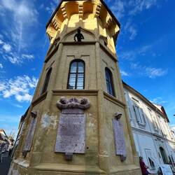 Uhrturm in der Altstadt