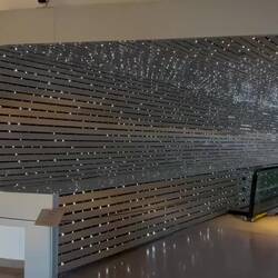 Sparkly escalator from East to West wings