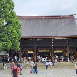 The Emperor's and his consort's remains rest here. A very important site in Tokyo.