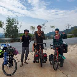 Ein paar chinesische Bikepacker sind auch unterwegs