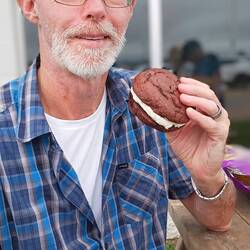Brad and his whoopie pie