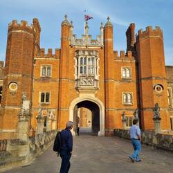 The front entry of Hampton Court Palace