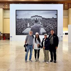Chiang Kai-shek Memorial Hall ... with Younga & David — Taipei, Taiwan.