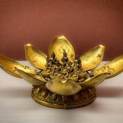 Seated Buddhas on a lotus mandala (from Tibet; 17th-18th century) — National Palace Museum.