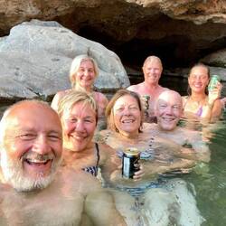 ...als guter europäischer Tourist gönnten wir uns eine Abkühlung in unserem "Paradise-Pool"