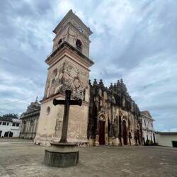 Iglesia La Merced, von der man für USD 1 einen gigantischen Blick auf die Stadt hat 👀