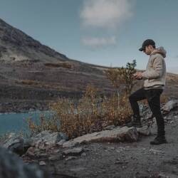 Doppelkinn Alarm beim Drohne fliegen