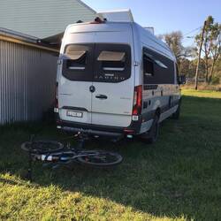 Support vehicle "Merc"