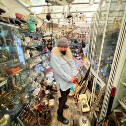 Lulu's Brocante, Lizant