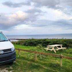 Balintore boondocking in front of the Inn
