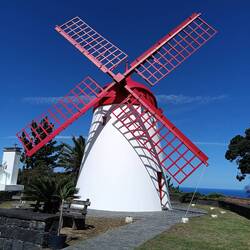 Eine restaurierte Windmühle