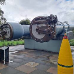 WWI 18 inch Naval battleship guns