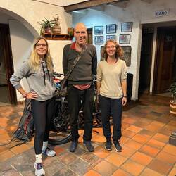 Das wär iz äbe dr Doc gsi, ohni Haar😅