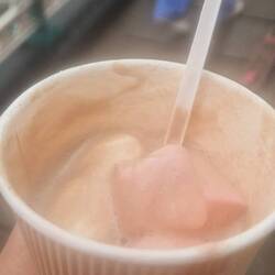 Chocolate caliente el mismo que pidieron las niñas👌🏻 me copié 🙃